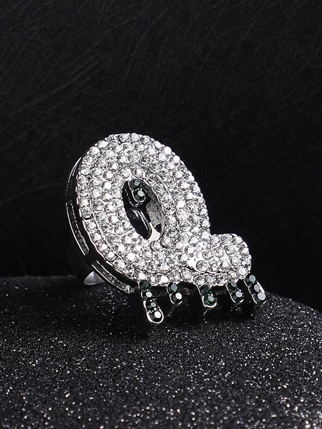 French Accent Men Silver-Plated Stone Studded Q Alphabet Ring