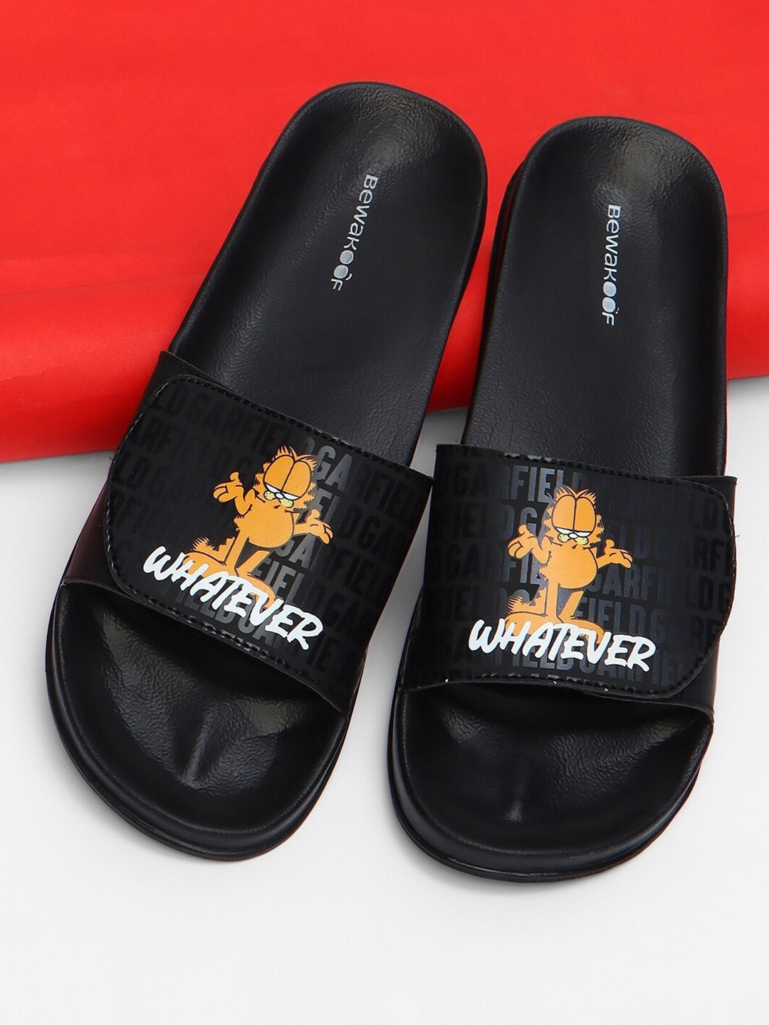 Bewakoof Men Black & Orange Whatever Garfield Printed Sliders