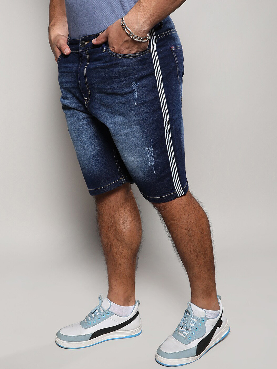 Instafab Plus Men Mid-Rise Distressed Cotton Denim Shorts