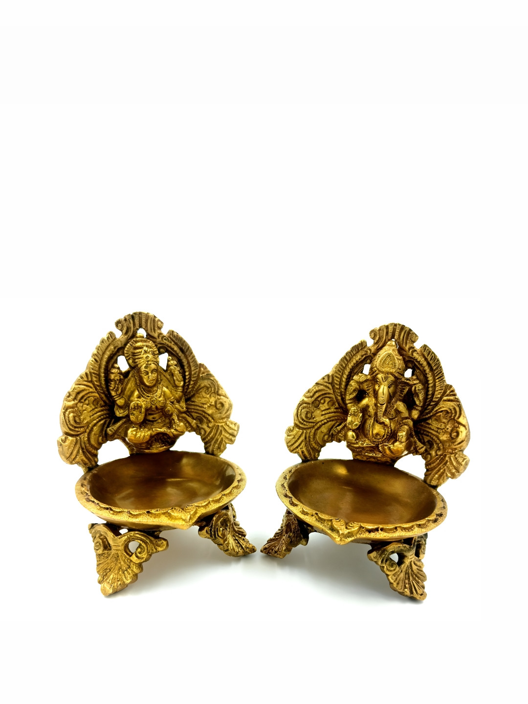 Arihant Craft Yellow Brass Metallic Living Room Set of 2 Small Showpieces - 5 Inches