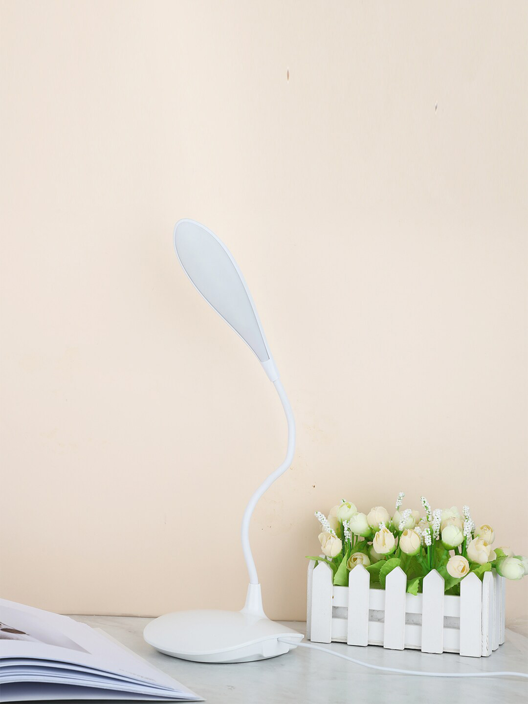 Kuber Industries White Water Drop Base Table Lamp