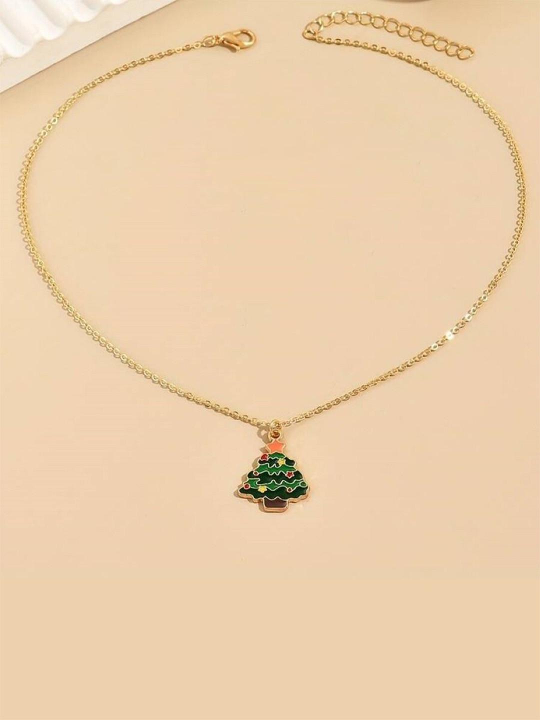 EL REGALO Christmas Tree Shape Pendant With Chain