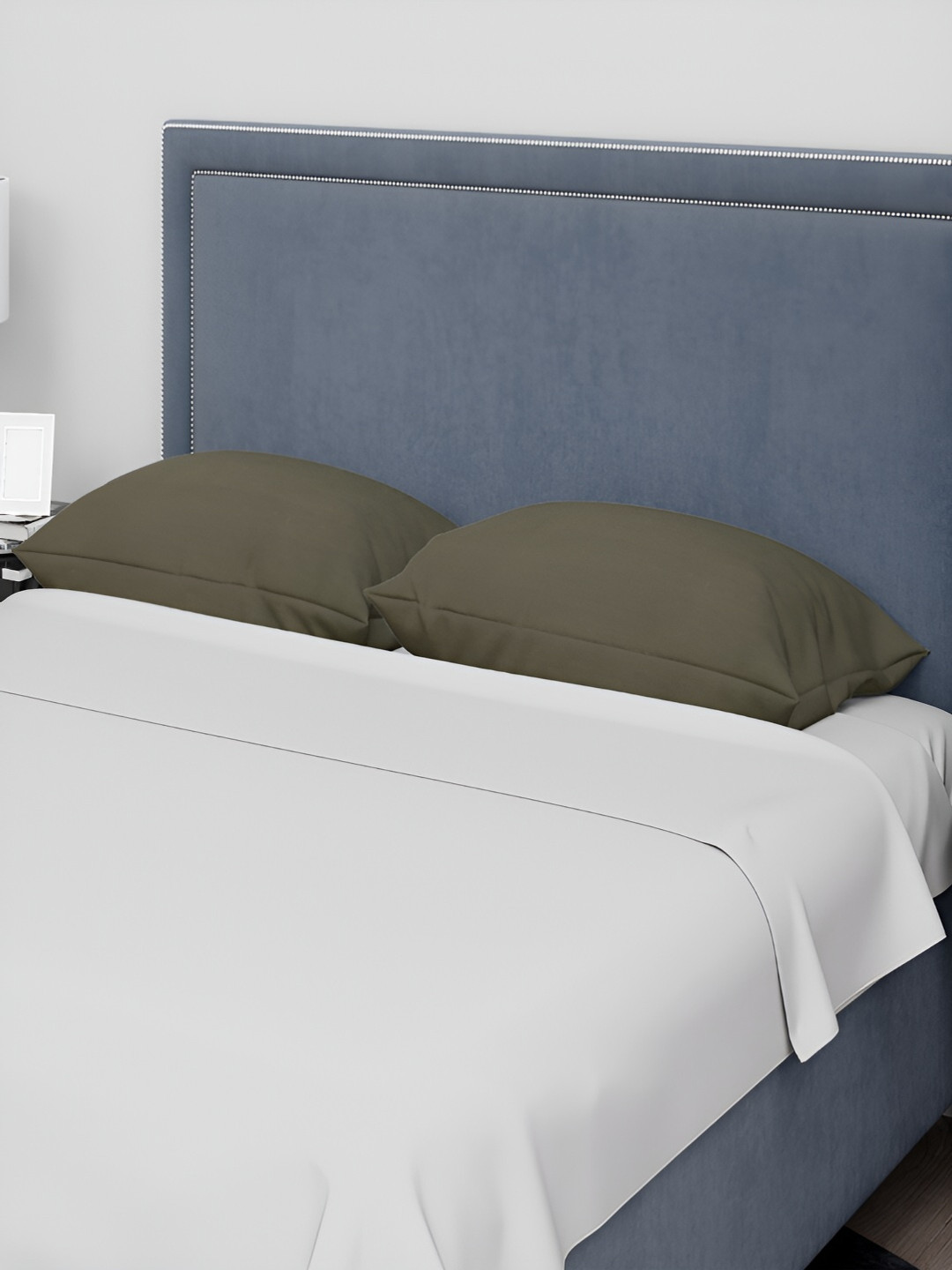 ERIC LONDON Green 2 Pieces satin Rectangle Pillow Covers