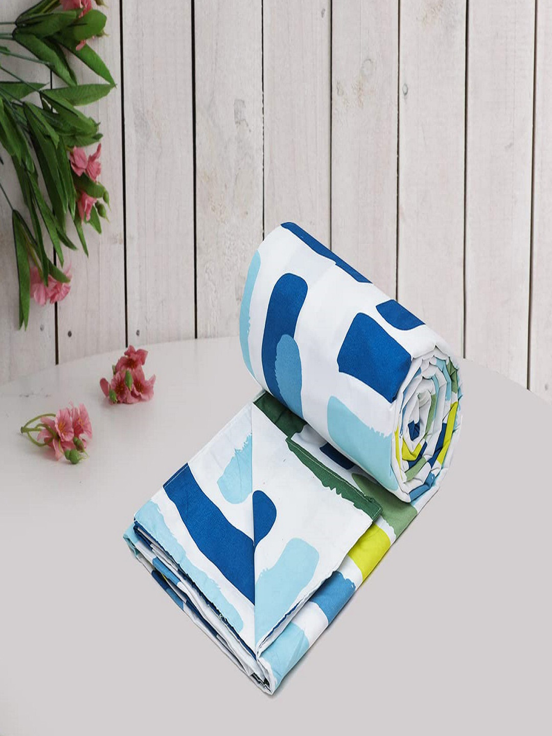 RRC White & Blue Geometric Printed Double Queen Duvet Cover