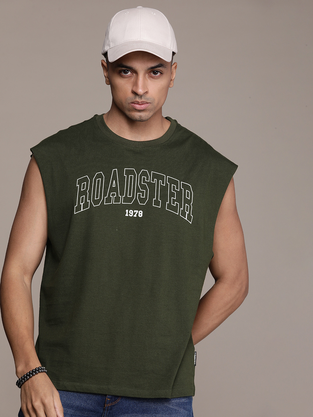 Roadster Men Brand Logo Print Indigo Pure Cotton Relaxed Fit Sleeveless T-shirt