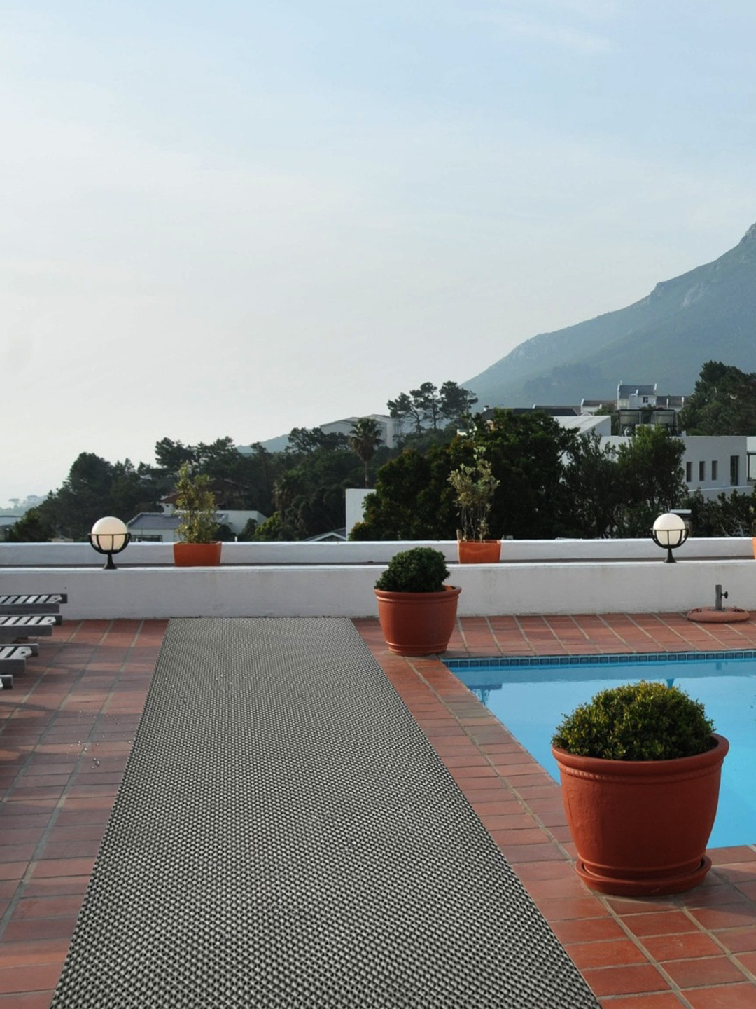 Yes Cart Home Grey Self-Design Anti-Skid Rectangle Doormat