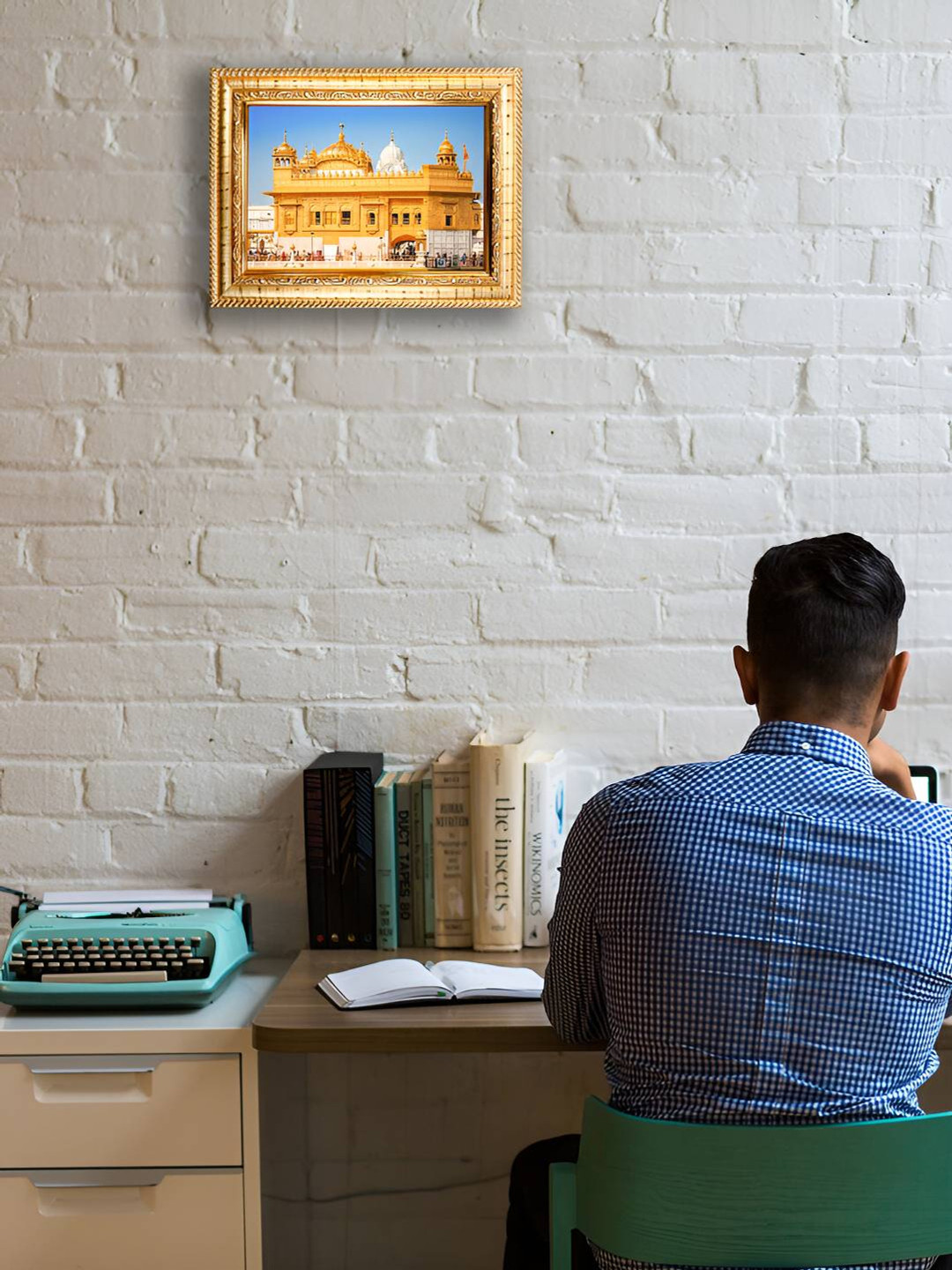 Hawai Gold-Toned Wood Wall Photo Frame