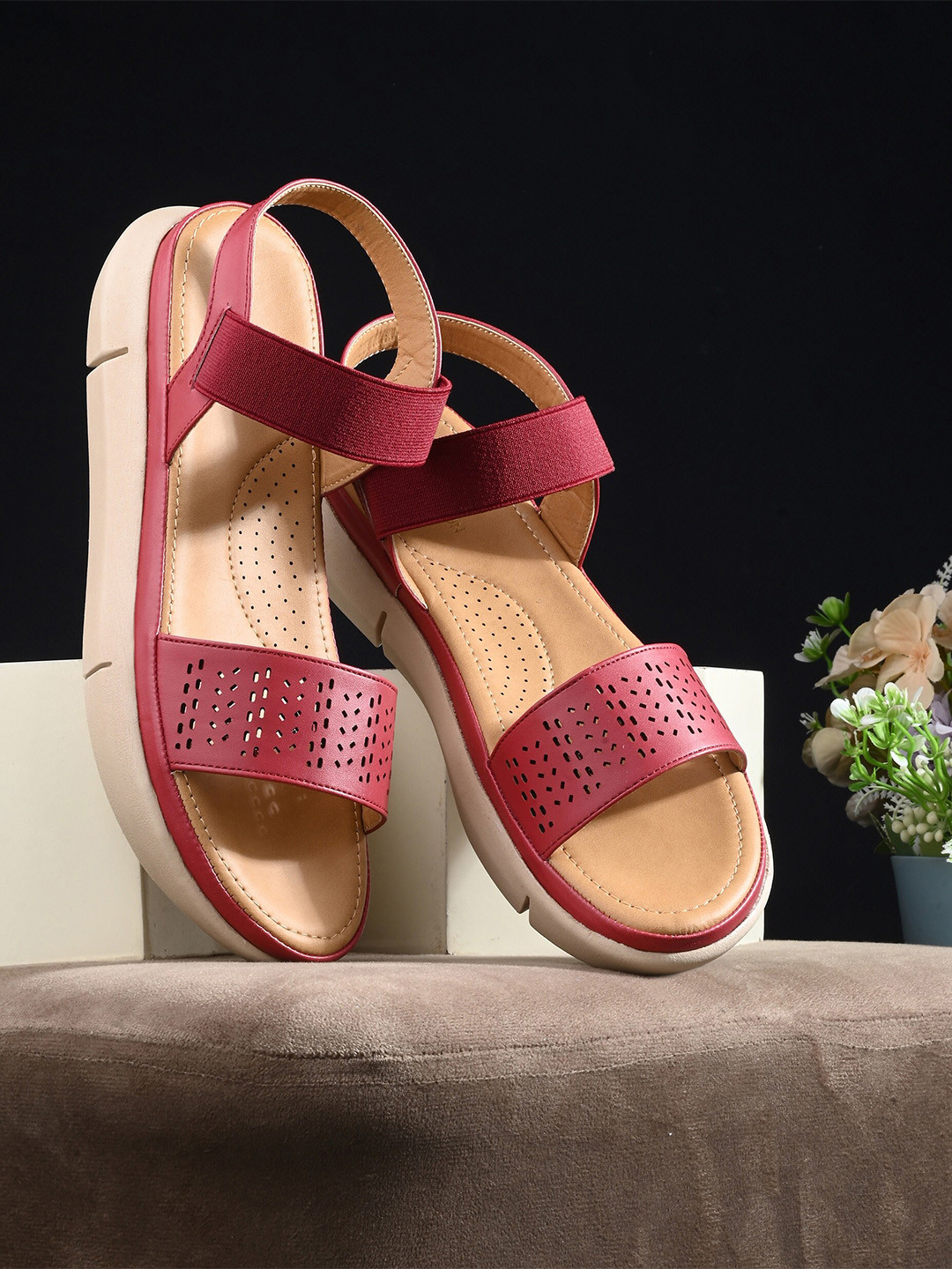 CLOG LONDON Textured Comfort Heels With Laser Cuts & Backstrap