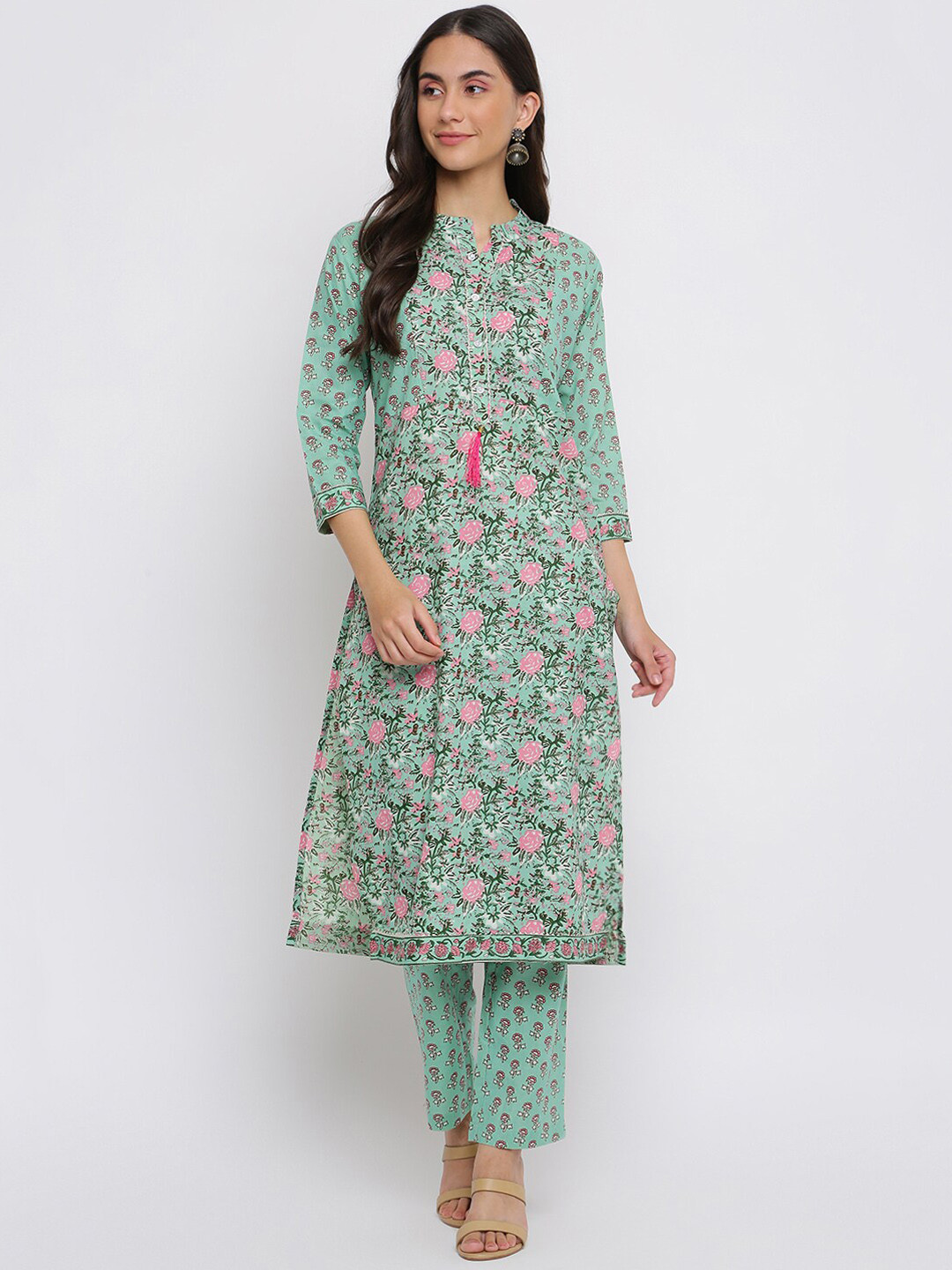 INDIAN KNOTS Floral Printed Mandarin Collar Gotta Patti Pure Cotton Kurta with Trousers