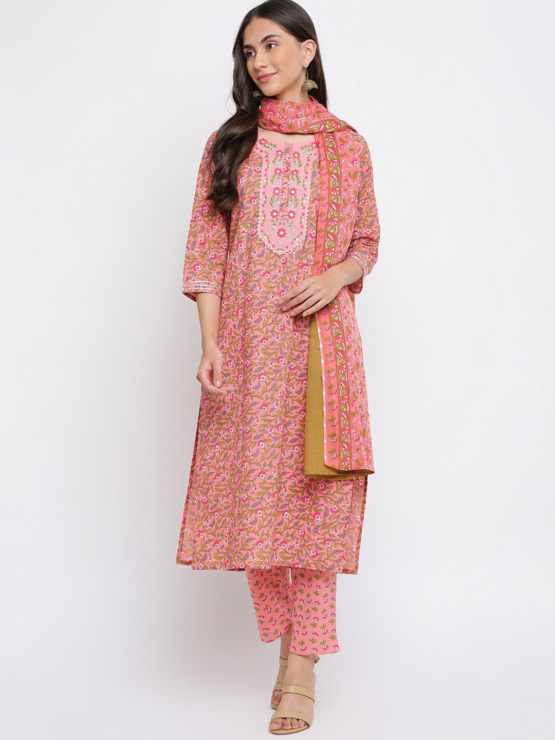 INDIAN KNOTS Floral Printed Gotta Patti Pure Cotton Kurta With Trousers & Dupatta