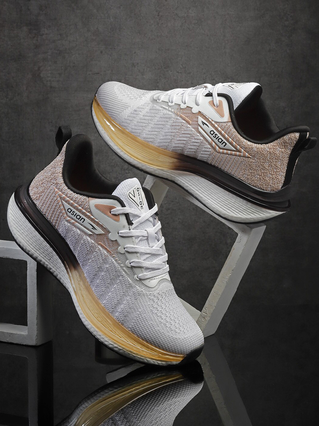 ASIAN Men LIGHTFOAM-01 Lace-Up Running Shoes