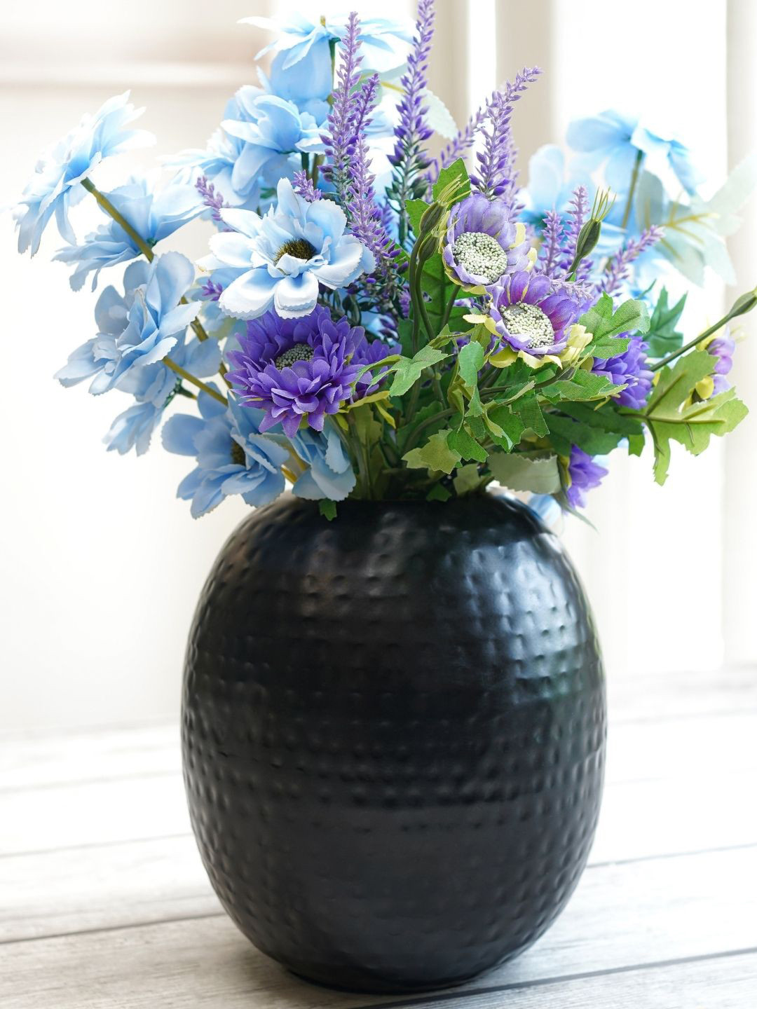 BEHOMA Black Hammered Metal Oval Shape Flower Vase