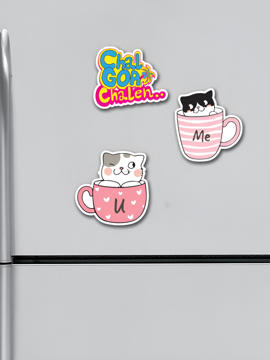 ARTBUG 3 Piece Pink & White Printed Decorative Magnets