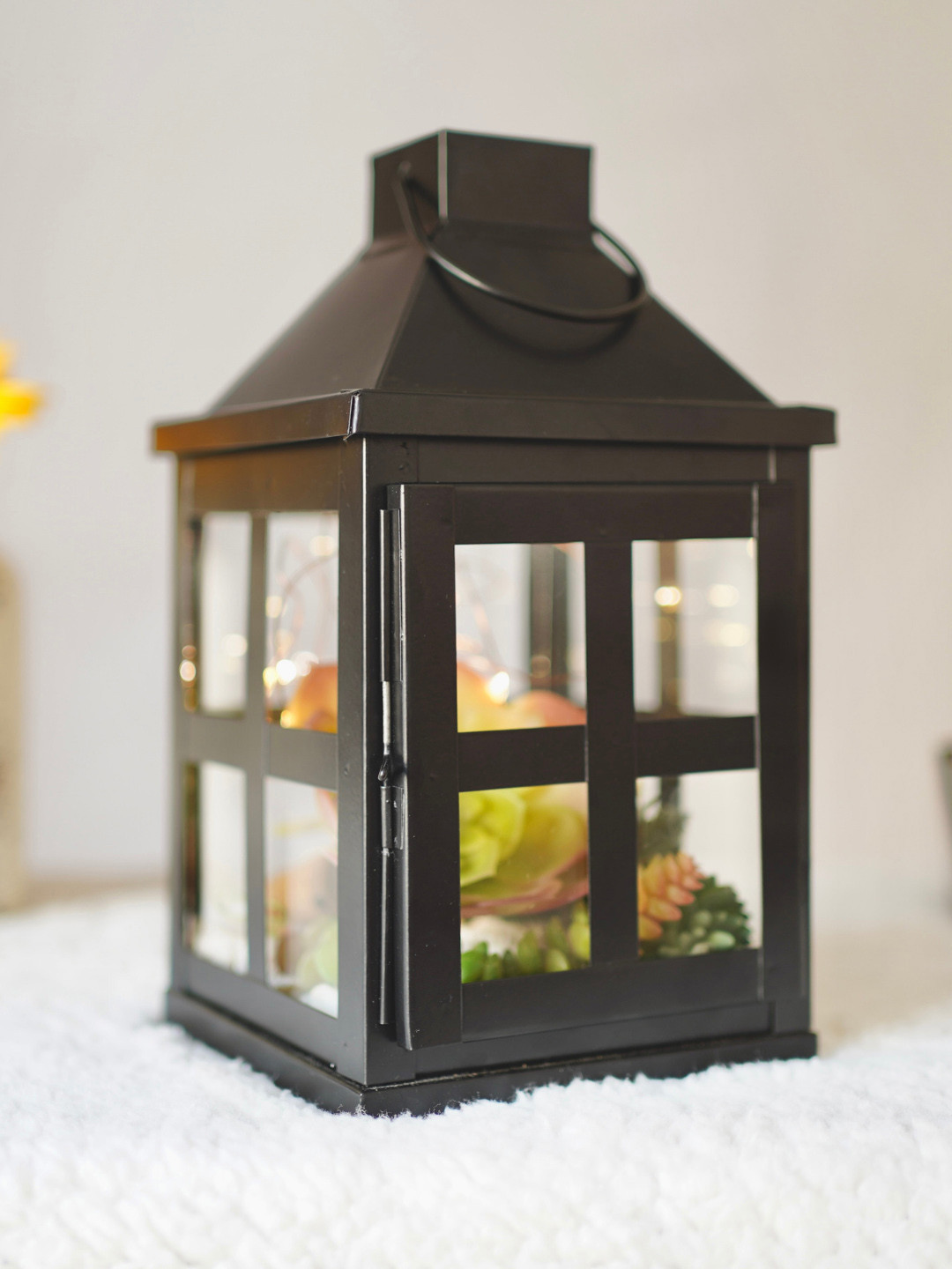 BEHOMA Black Metal Duke Candle Holder