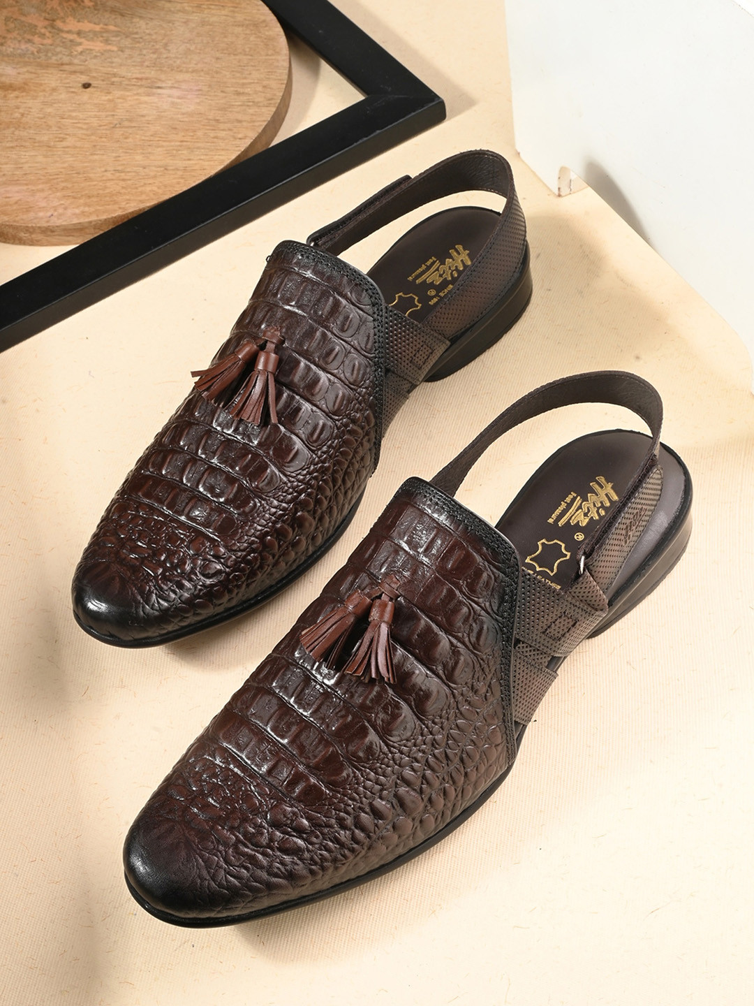 Hitz Men Textured Leather Comfort Insole Tassels Mules With Velcro Closure