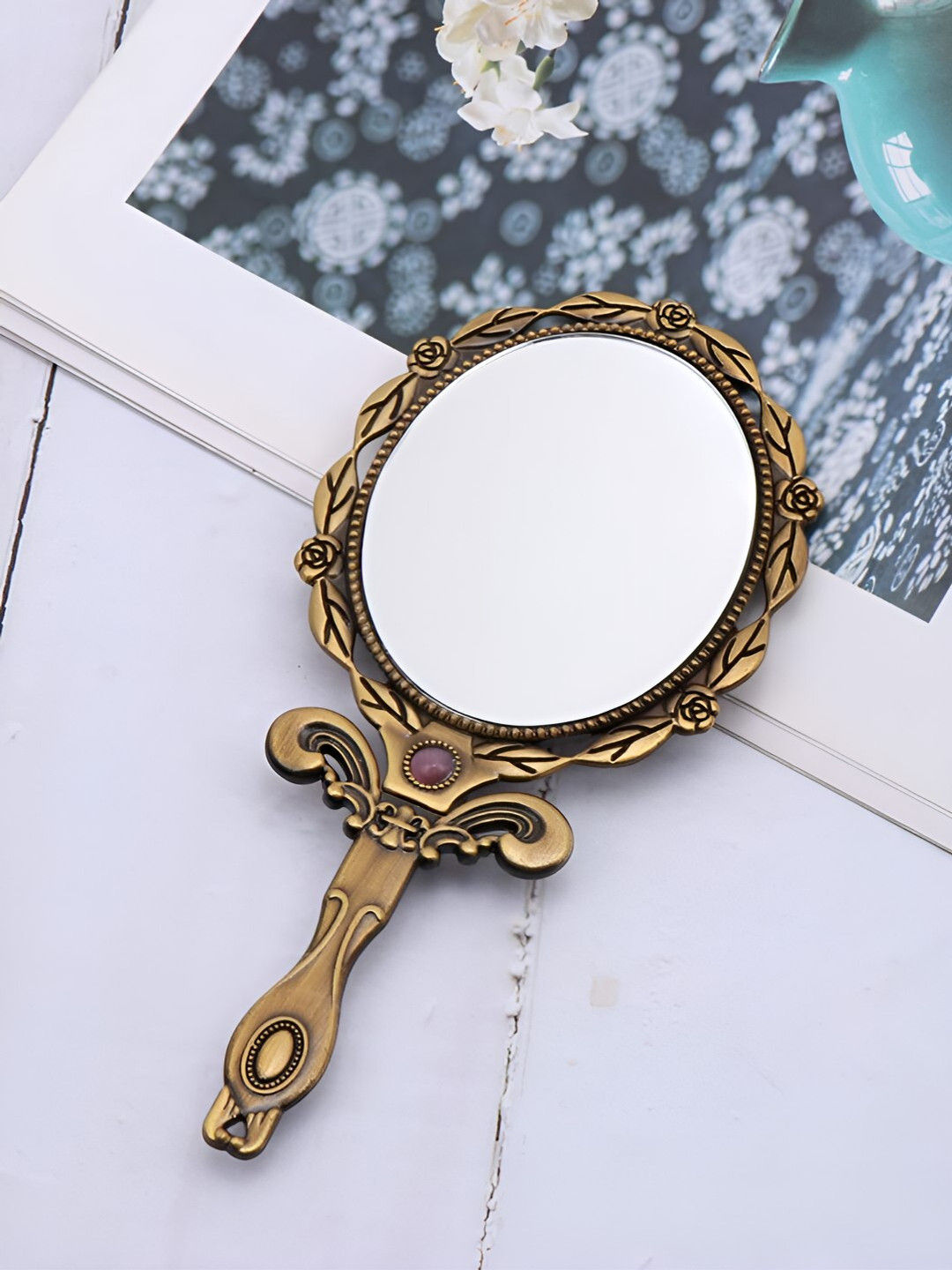 YELONA Metallic Toned Vintage Folding Makeup Hand Mirror