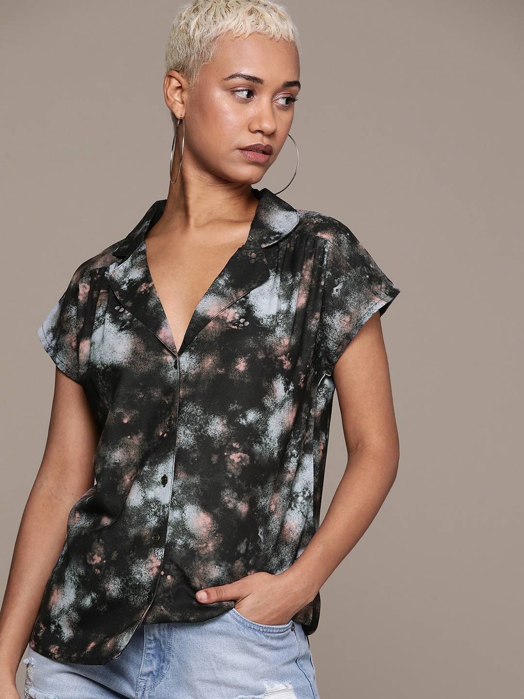 Roadster Abstarct Printed Casual Shirt