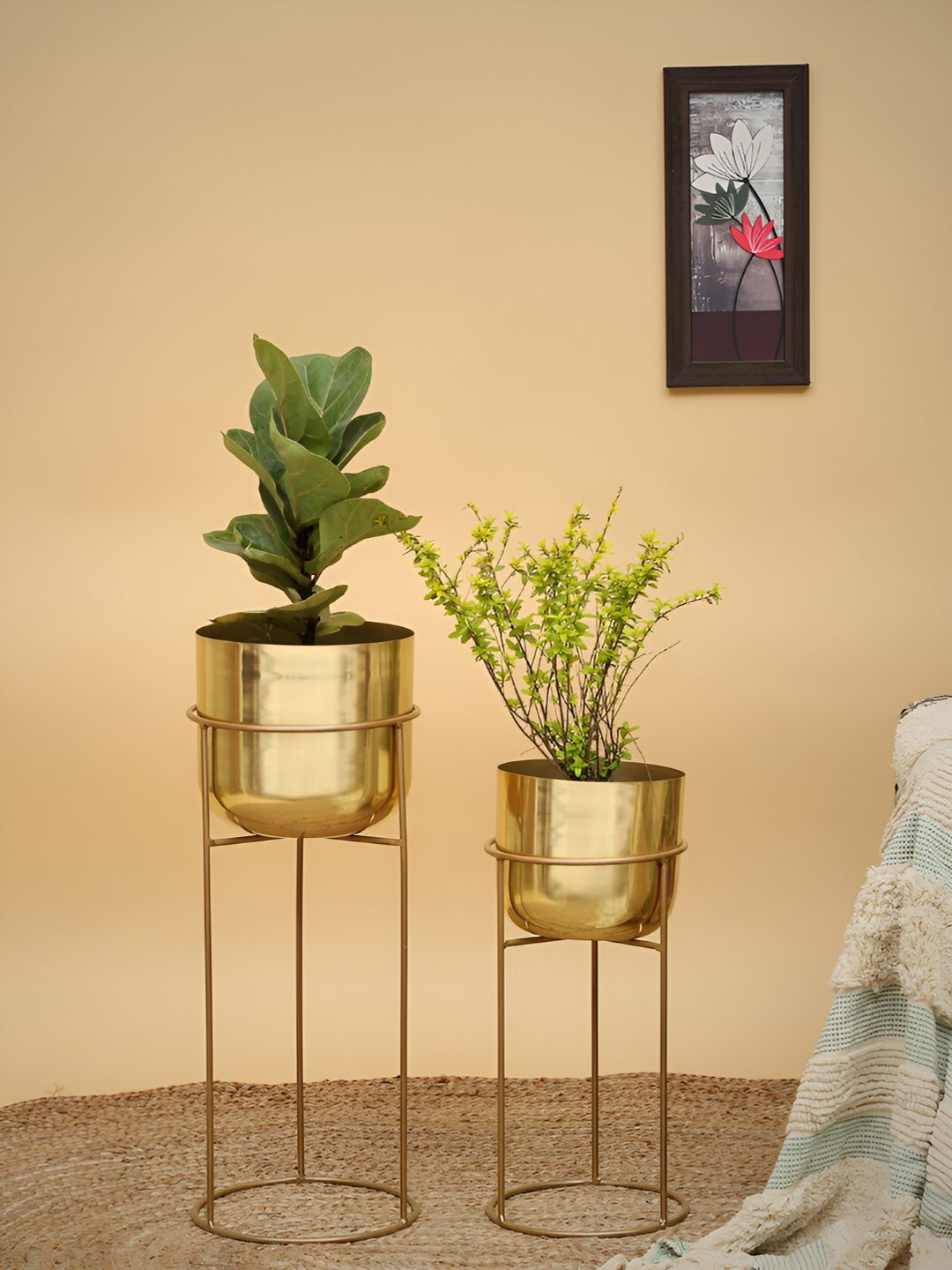 HomeShastra Allura Gold 2 Pieces Metal Planters with Stand