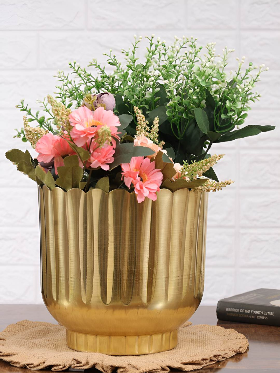 HomeShastra Coral Gold Toned Metal Planter