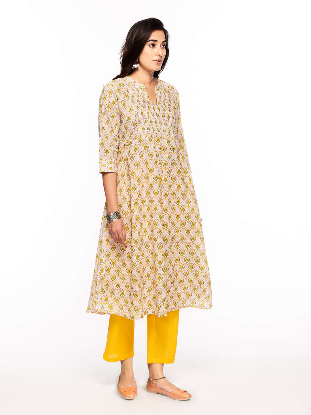 KAHVA Ethnic Motifs Printed Mandarin Collar Pure Cotton Kurta with Trousers