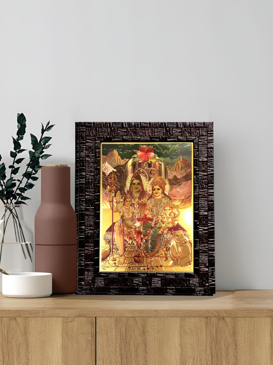 Hawai Black & Gold Plated Wooden Shiv Parivar Wall Hanging Photo Frames