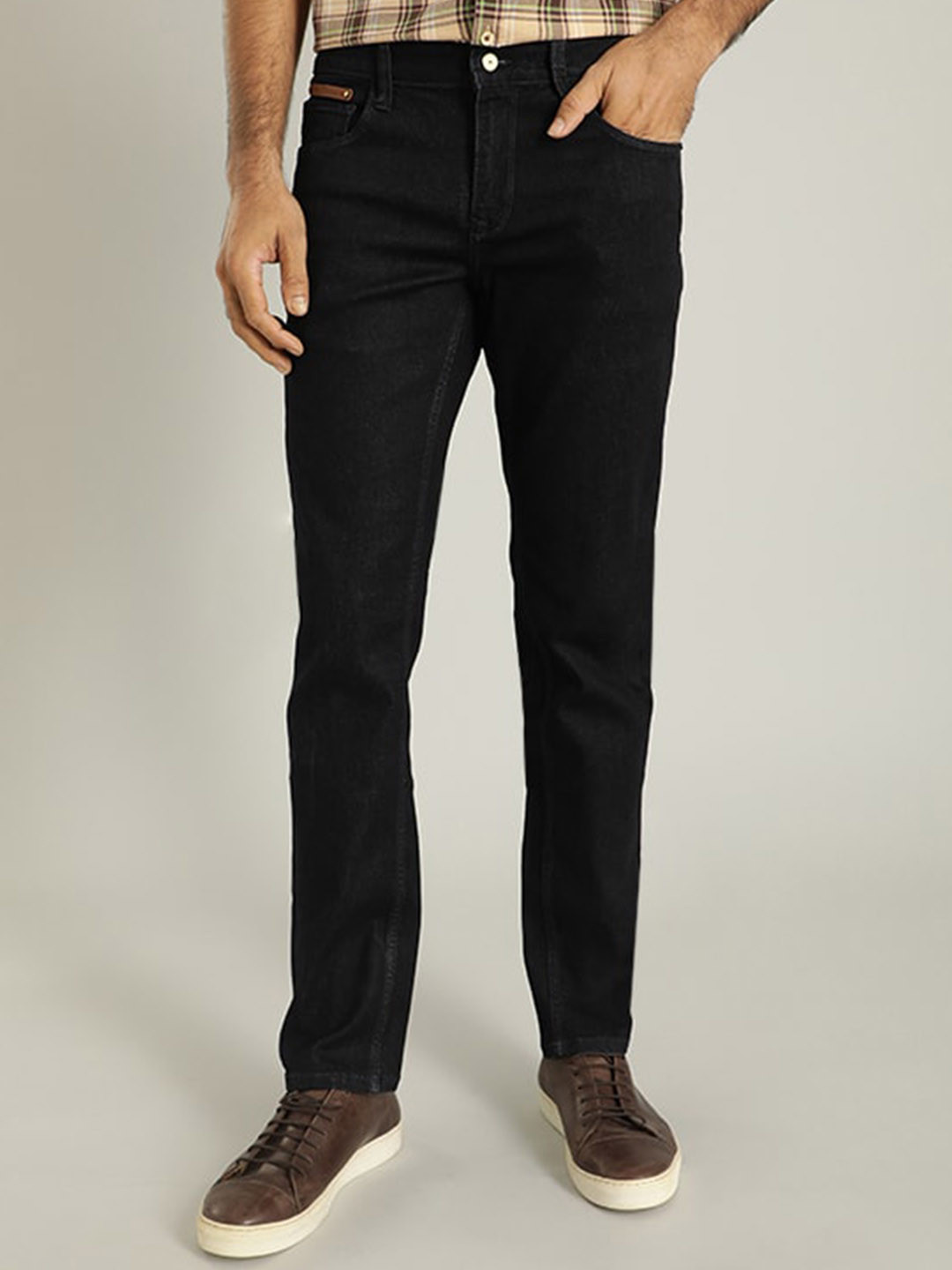 Indian Terrain Men Brooklyn Clean Look Stretchable Jeans