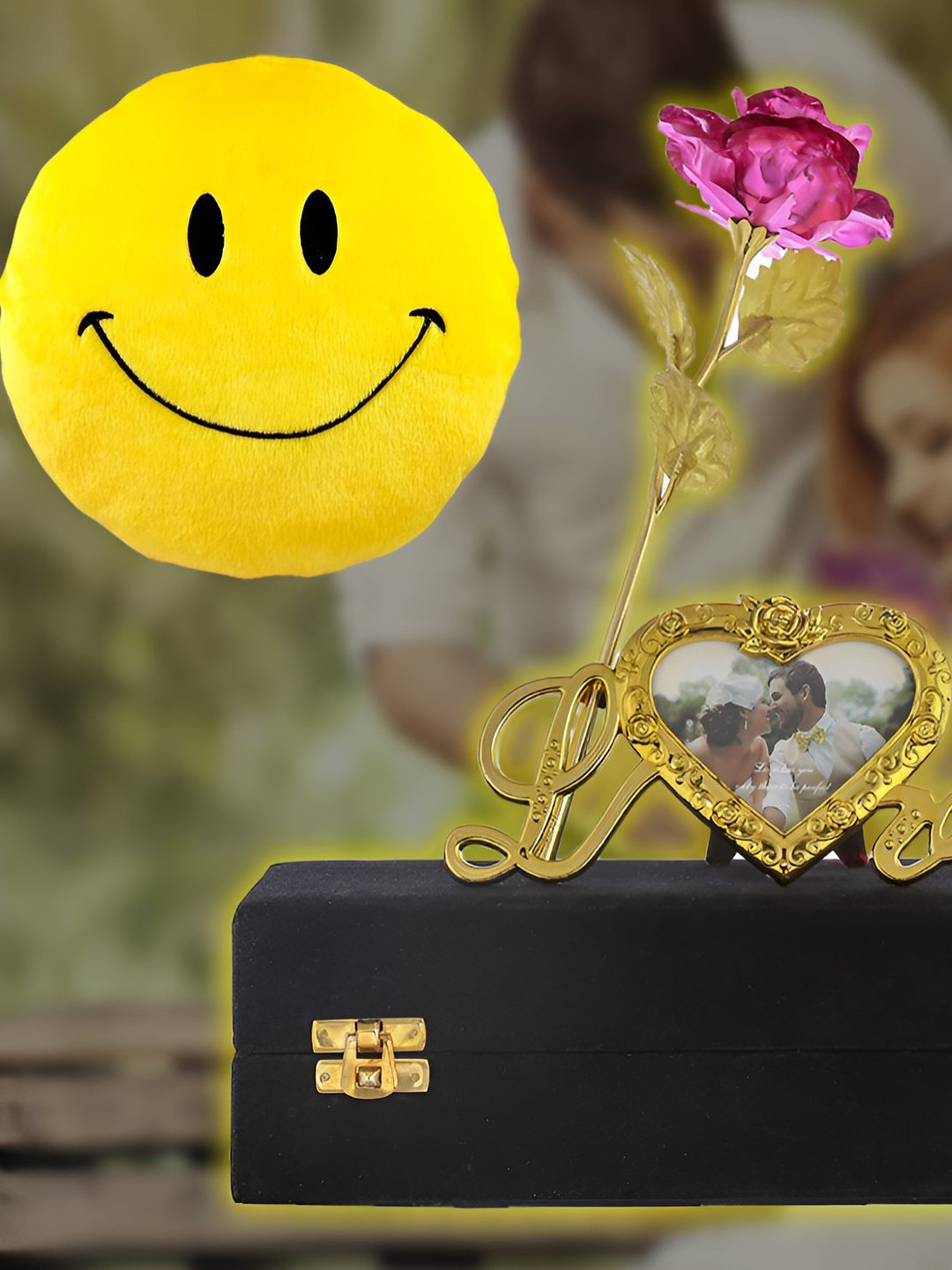 INTERNATIONAL GIFT Pink & Gold Toned 2 Pieces Pink Rose Flower With Photo Frame Stand