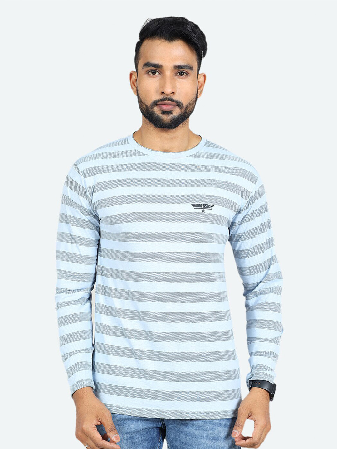 GAME BEGINS Striped Round Neck T-Shirt