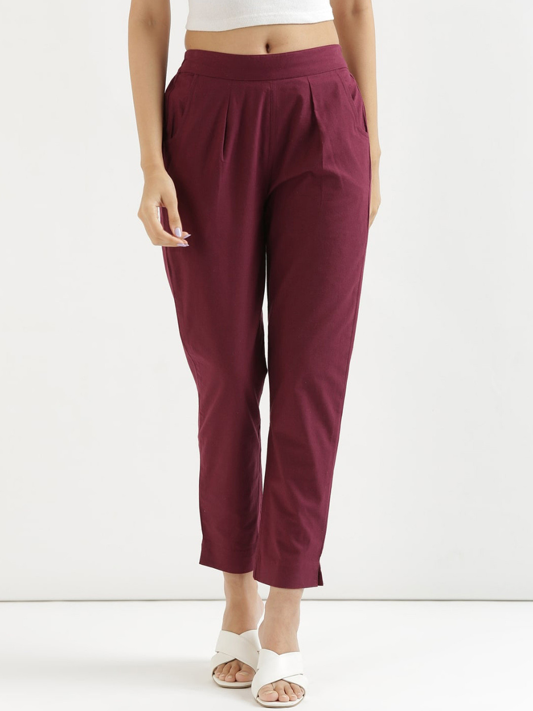 SAADAA Women Mid-Rise Cropped Cotton Pant Trousers