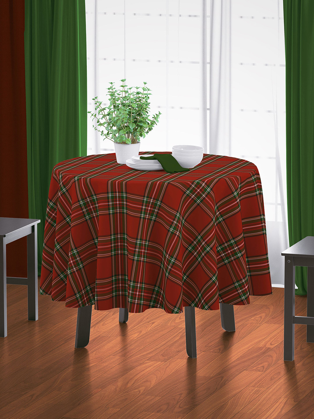 HOME COLORS.IN Red & Green Checked 4 Seater Round Table Cover
