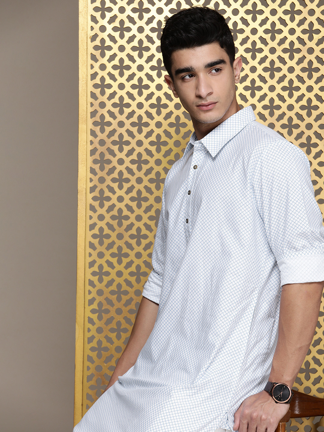 House of Pataudi Checked Regular Jashn Kurta with Pathani Salwar