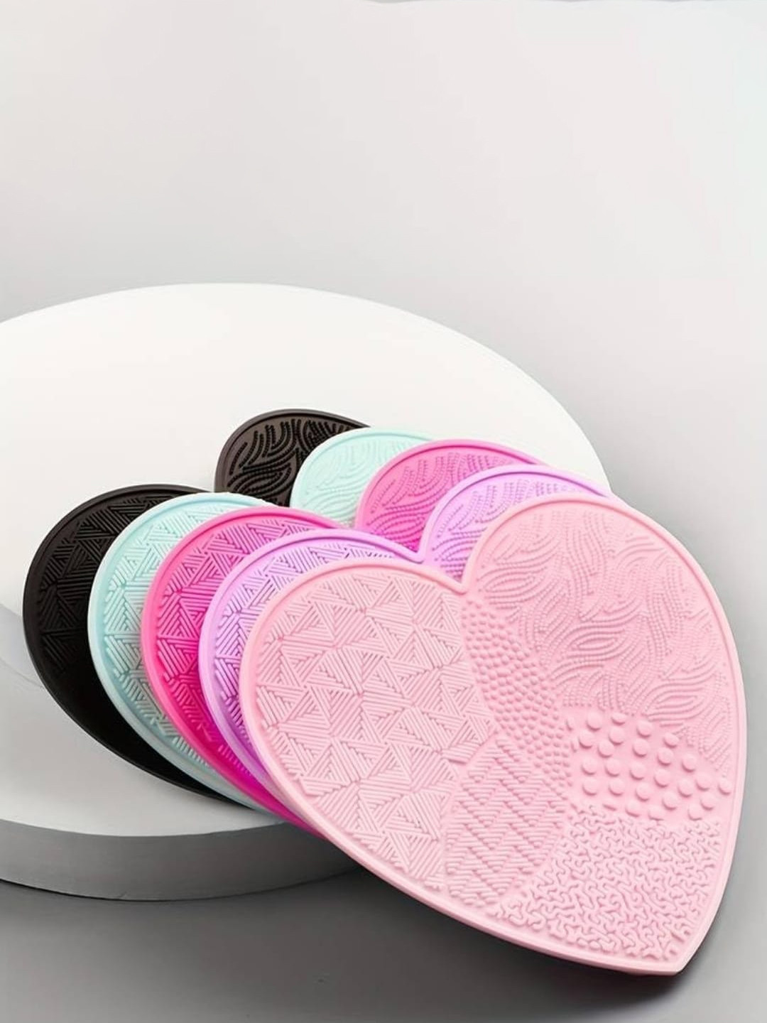 FEELHIGH Heart Shape Makeup Brush Cleaning & Washing Tool Scrubber - Pink