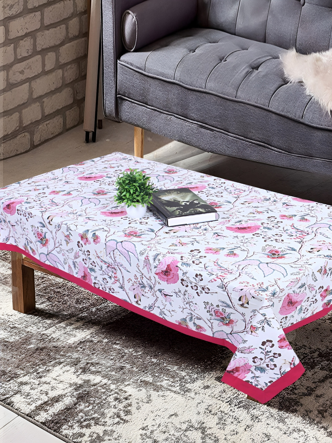 Texstylers Pink & White Floral Anti-Slip Cotton 4-Seater Table Cover