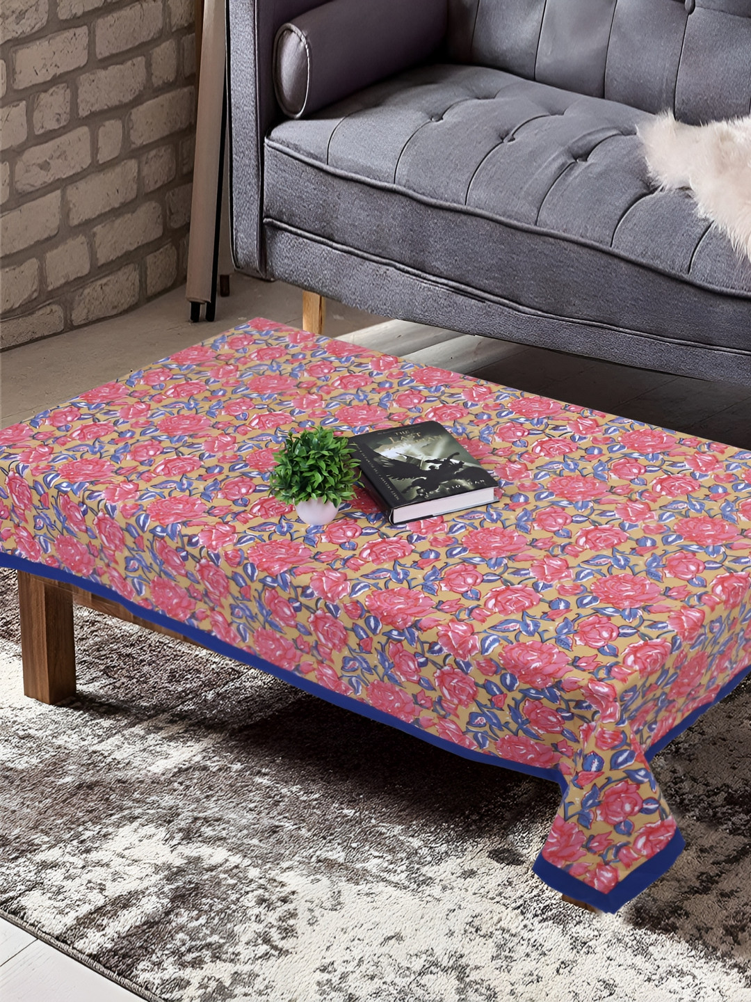 Texstylers Beige & Pink Floral Anti-Slip Cotton 4-Seater Rectangular Table Cover