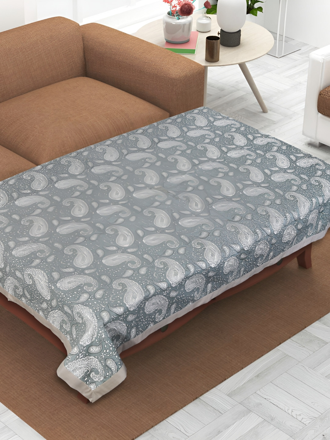 Texstylers Grey & White Anti Slip Cotton 4 Seater Rectangle Table Cover