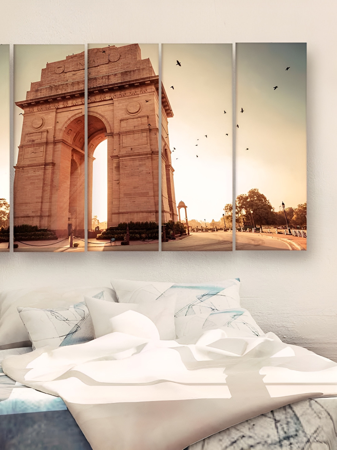 Casperme 5 Pieces Coffee Brown Skyline India Gate Design Wood Wall Painting