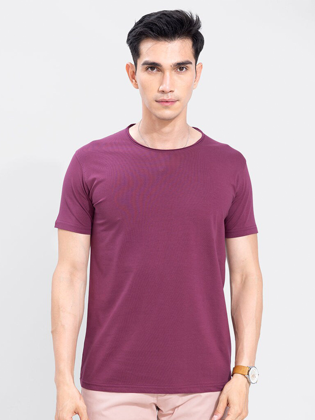 Snitch Burgundy Round Neck Slim Fit T-shirt