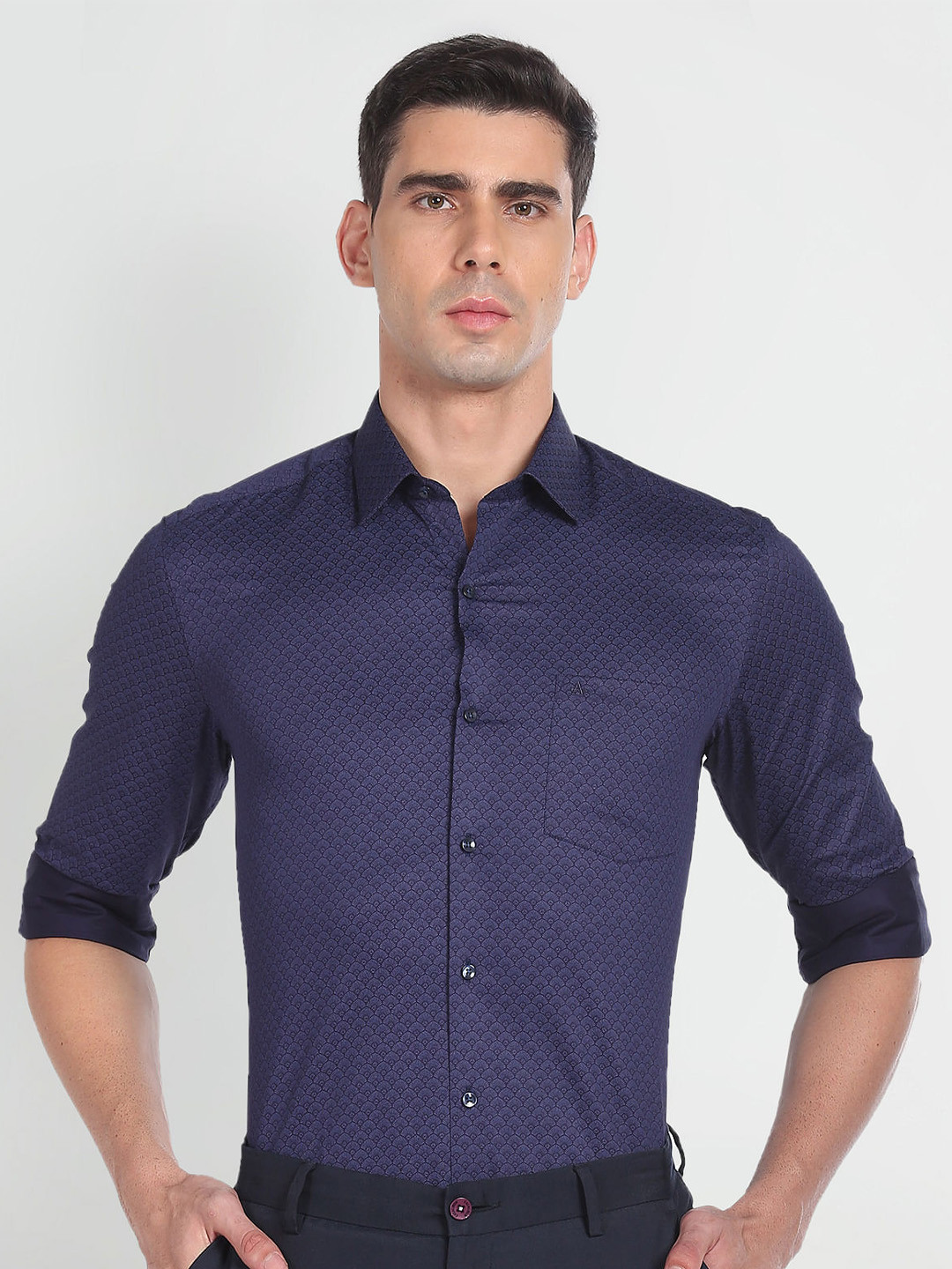Arrow Floral Printed Cutaway Collar Manhattan Slim Fit Twill Pure Cotton Formal Shirt