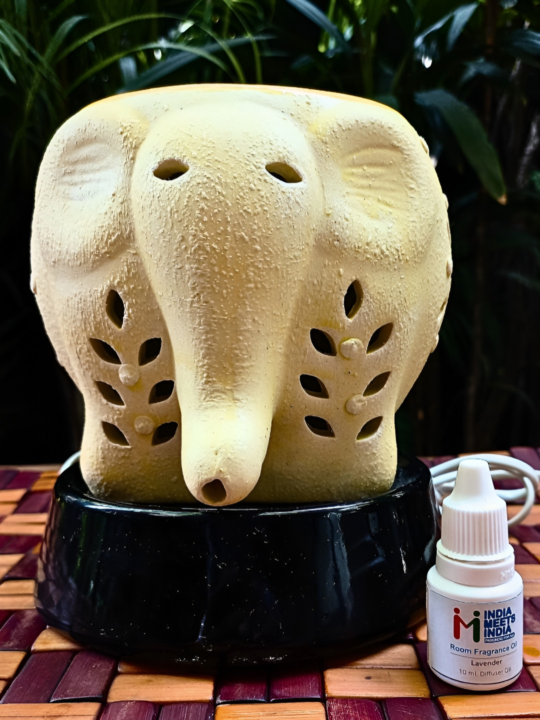 INDIA MEETS INDIA Yellow Aroma Oil Diffuser