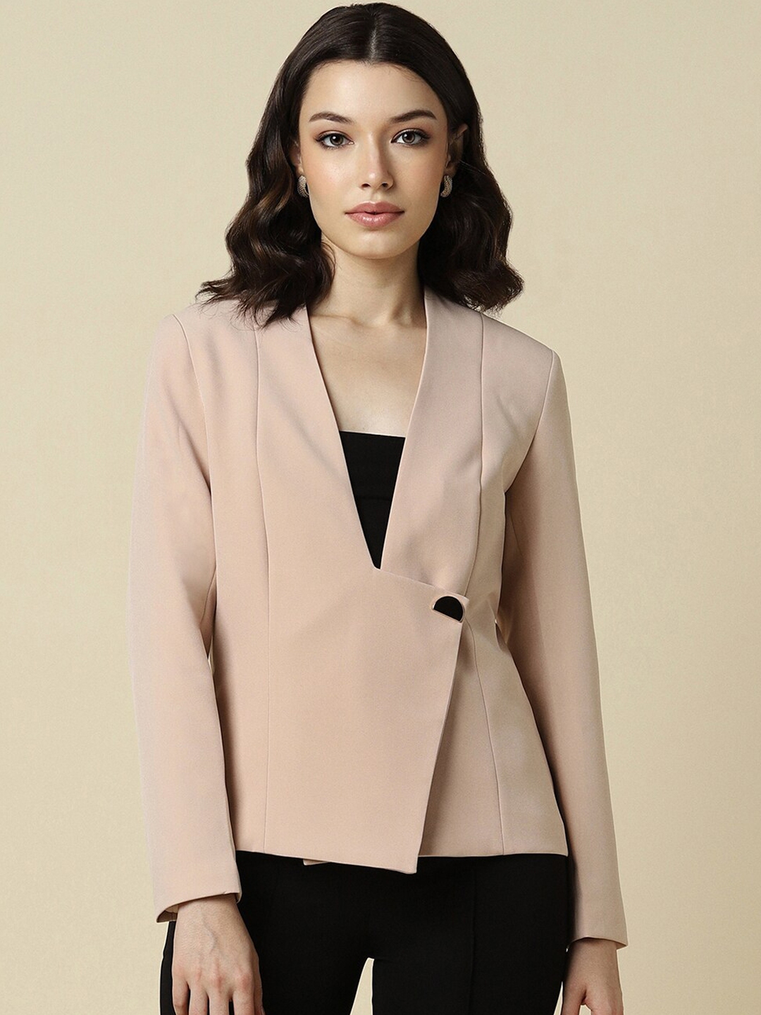 Buy Allen Solly Woman Solid Single Breasted Collerless Blazer - Blazers for  Women 26110430