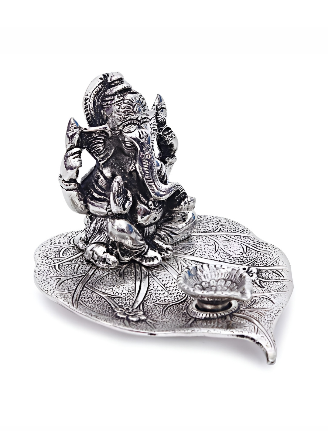 INTERNATIONAL GIFT Leaf Ganesh Silver Metal Mirrored Prayer Room Small Showpiece - 4.7 Inches