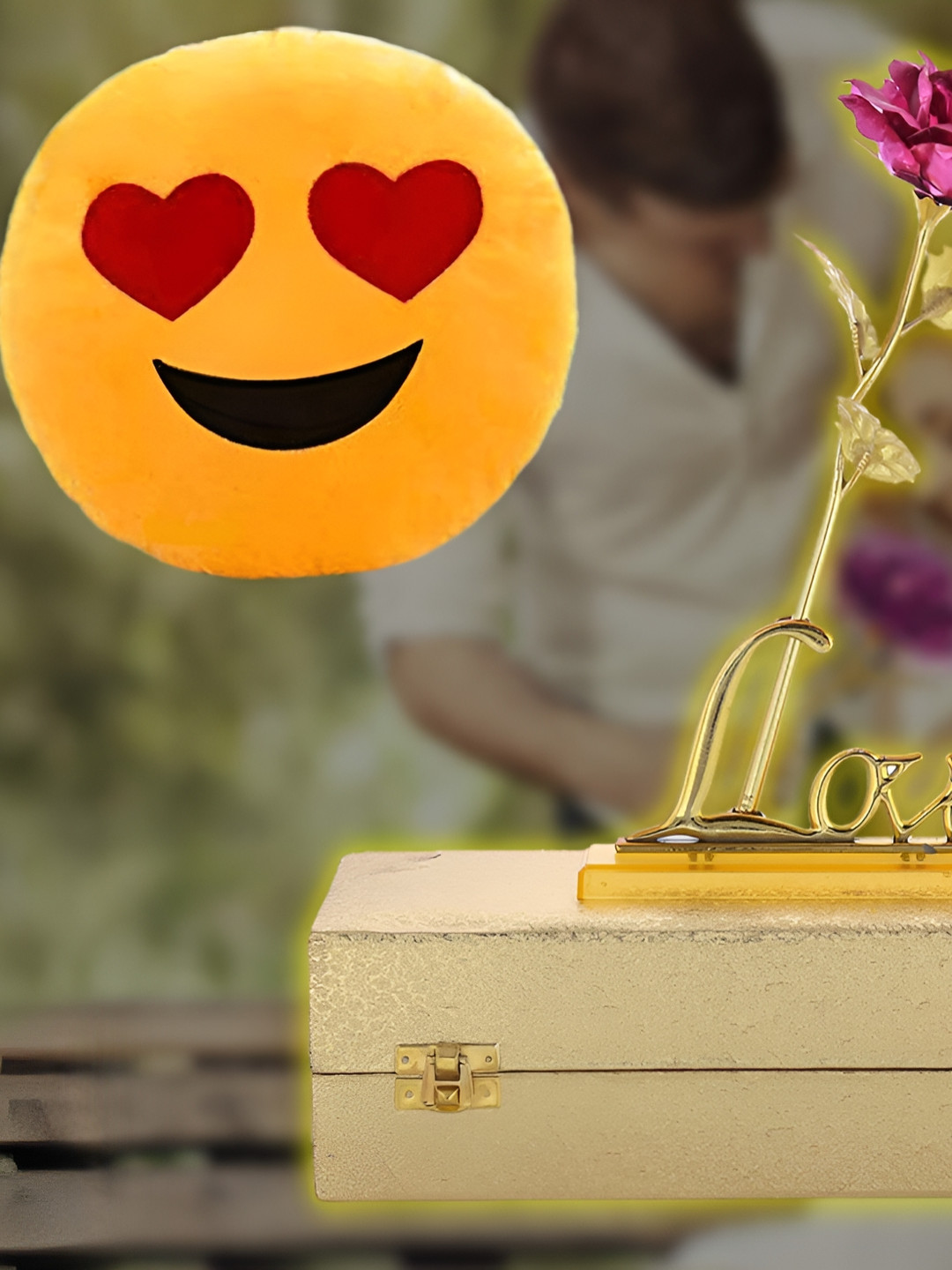 INTERNATIONAL GIFT Gold Toned 3 Pieces Blue Rose Flower With Love Stand & Pillow Sets