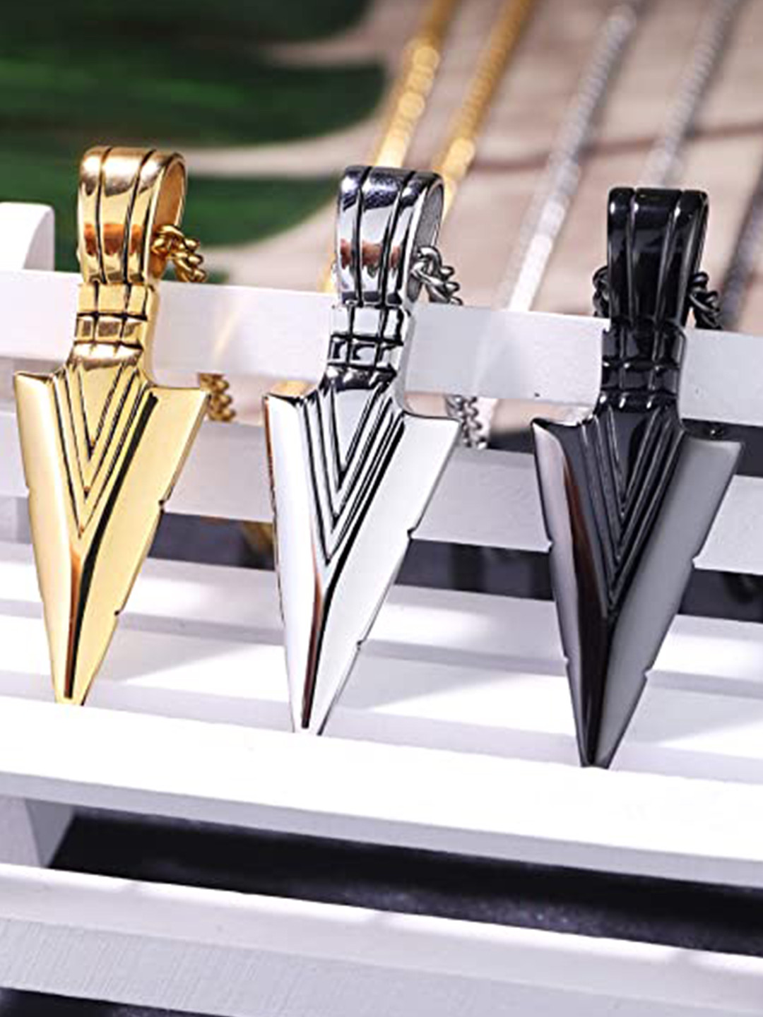 MEENAZ Set Of 3 Stainless Steel Arrow-Shape Oxidised Pendant