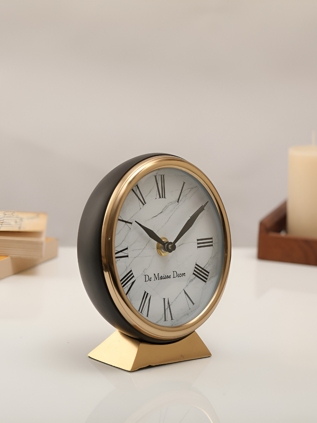 Decor de Maison Gold Toned & Black Round Contemporary Table Clock
