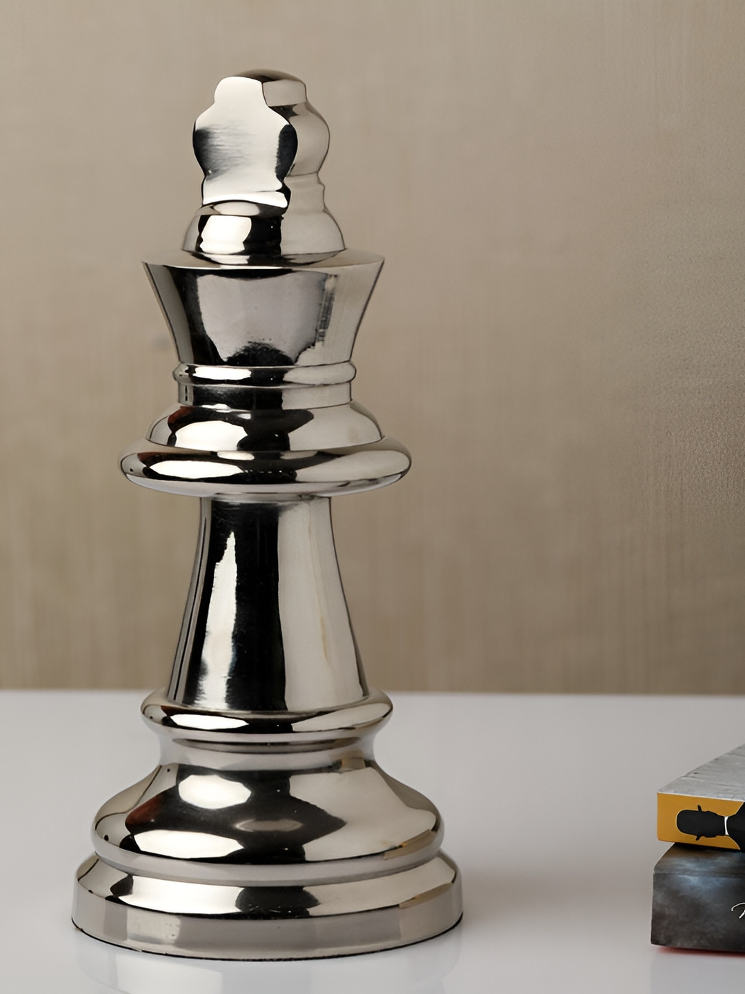 Decor de Maison Chess King Silver Metal Metallic Living Room Large Showpiece - 10.4 Inches