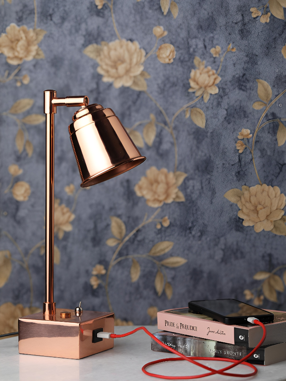 Decor de Maison Copper Toned Aluminium Table Lamps