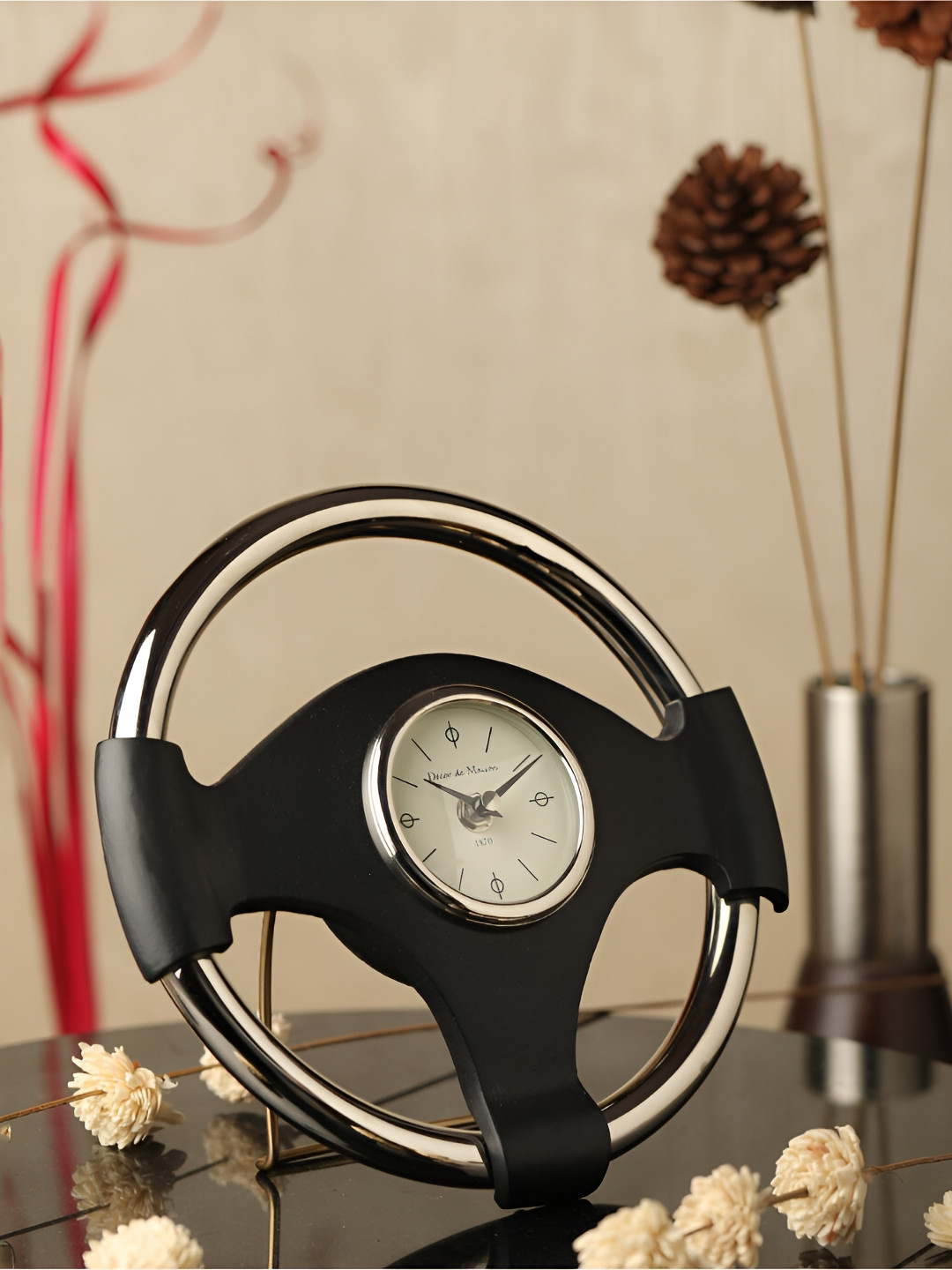 Decor de Maison Silver Metal Large Display Round Battery Analogue Table Clock-25.9cm