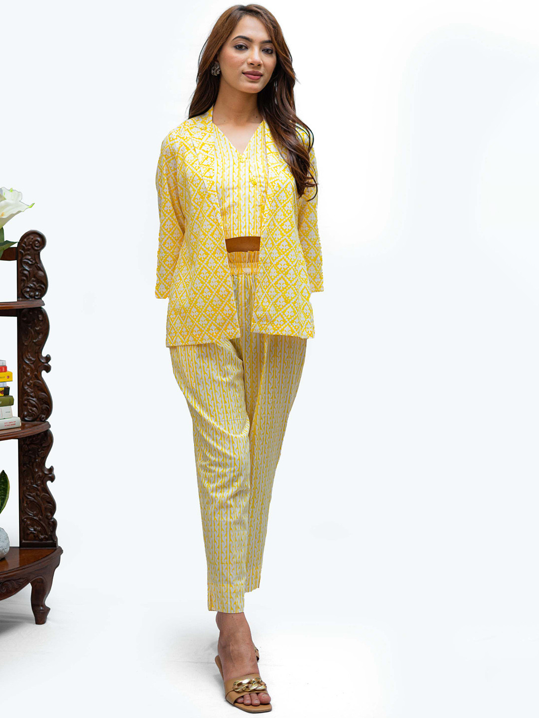 TSUCCHI TRADITIONS Ethnic Motifs Print Cotton Jaipur Block Print Top With Trousers & Coat