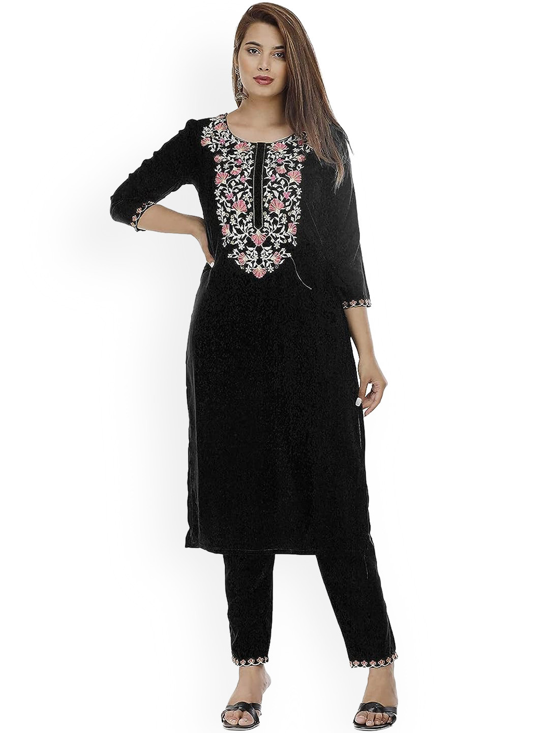 PERFECTBLUE Ethnic Motifs Yoke Design Thread Work Kurta With Trouser