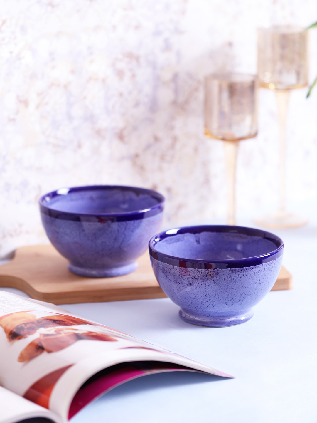 VarEesha Blue 2-Pieces Textured Marble Nut Bowls